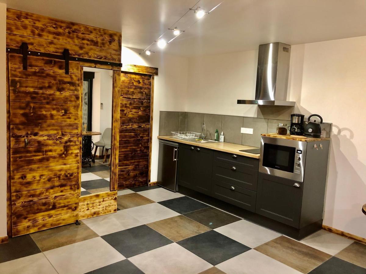 Studio Cocooning Spa, Lit Xxl, Cour Exterieure Le Puy-en-Velay Buitenkant foto